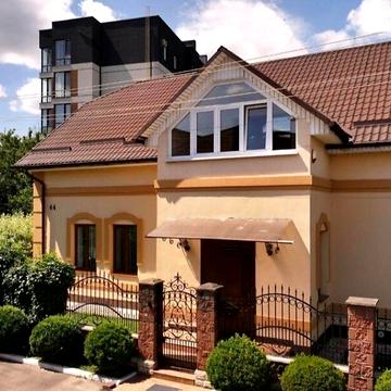 Продаж 6к Дім Валерія Опанасюка (Пирогова) вулиця