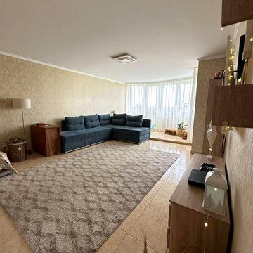 Трьох кімнатна квартира в центрі