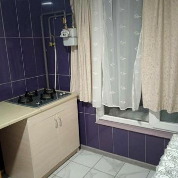 Різовська вул., 7