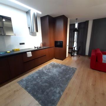 Глибочицька вул., 13