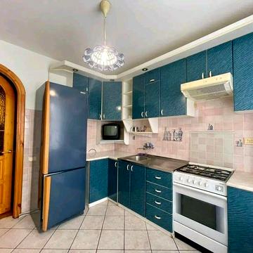 Продаж 2 кім.квартири по вул.Вишнівецького
