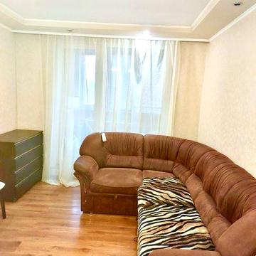 Сдам 1 квартиру метро студенческая 3/9