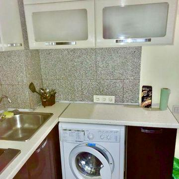 Сдам 1 квартиру метро студенческая 3/9