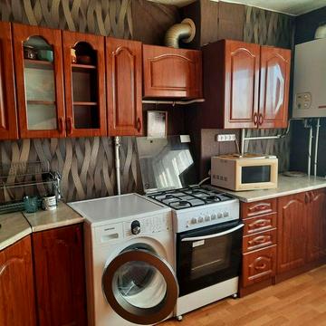 Здається на довго тривалий час  4-ох кімнатну