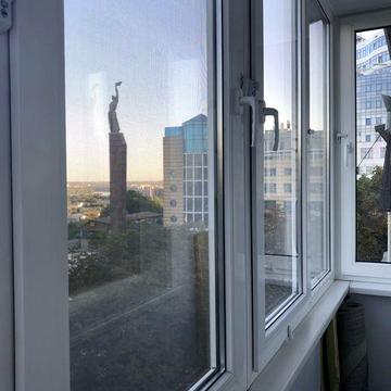 Здам 1-к квартиру, памятник Слави,пр Яворницького начало,центр,Нагорка