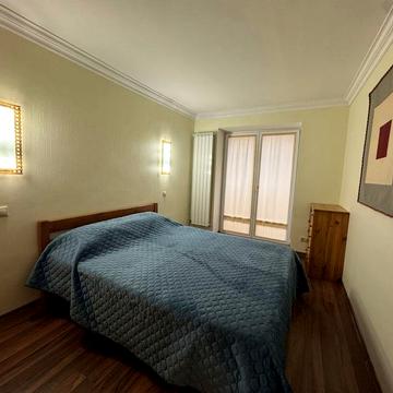 Оренда квартири проспект Науки 18 2 спальні цегляний будинок