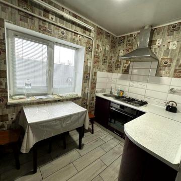 Продам хороший добротный дом а городе.