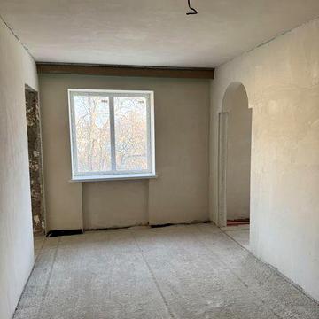 Продам 3-х кімнатну квартиру смт. Семенівка, Полтавська область