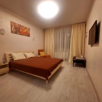 Сдам 1 комнатную ЖК Апельсин  5 этаж