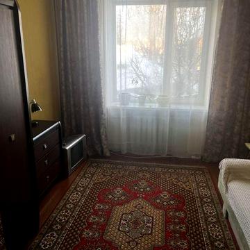 Продаж двокімнатноі сталінки на О.Кошииця(Караваєва)