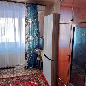 Продам 1к.квартиру коммунального типа Центр города