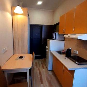 Сдам Гостинку 10 мин до метро Защ Украины или Спортивная