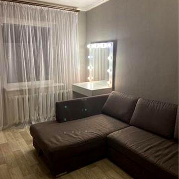 1 кімнатна  у центрі біля нептуна