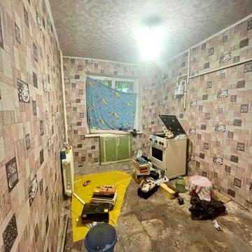 Продам просторную 3-к квартиру Шевченковский район ж/м Тополь-2 Купить