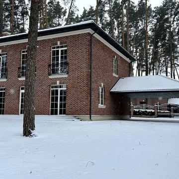 Купити будинок у лісовій Бучі у котеджному місьечку