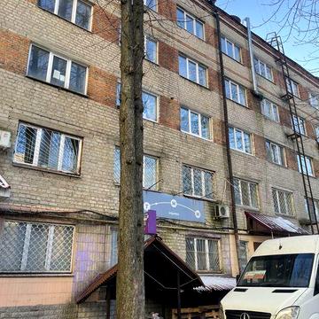 Продаж кімнати в гуртожитку в центрі міста