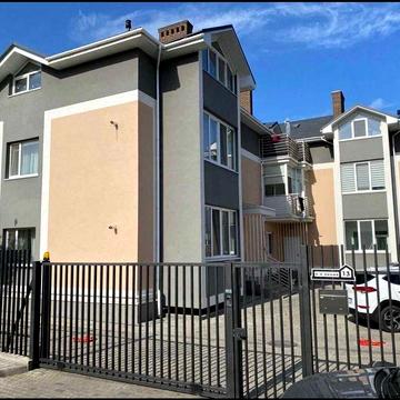 2-комнатная квартира в новом доме на Левитана можно под Программы