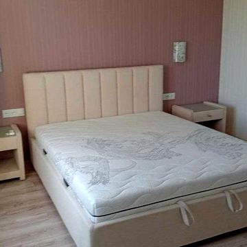 Продам трикімнатну квартиру в Центрально-Міському районі