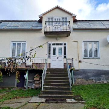 Продам будинок в селі Сарники Івано Франківська обл