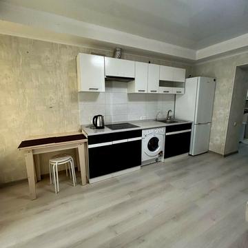 Гімназична вул., 30