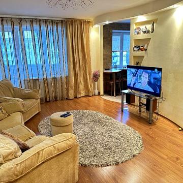 Продам 3 кімнатну квартиру на вул. Юрія Кондратюка