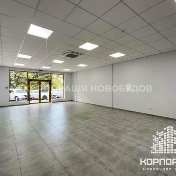 Словянська набережна вул., 23