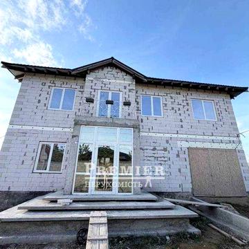 Продам будинок у Лісках.