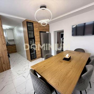 Продаж сучасного будику у м. Виноградів