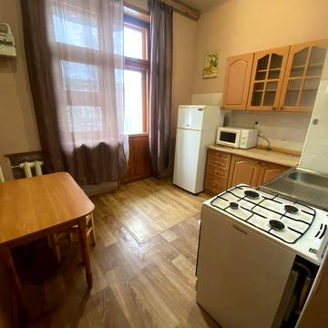 Здам в оренду 2к квартиру Центр пр.Дмитра Яворницького,90 Парк Глоби