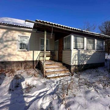 Продається житловий будинок у с. Шершні