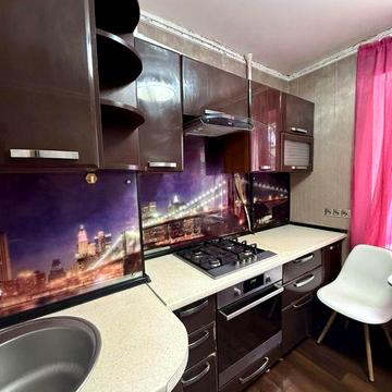 Однокомнатная квартира с ремонтом на Таирова