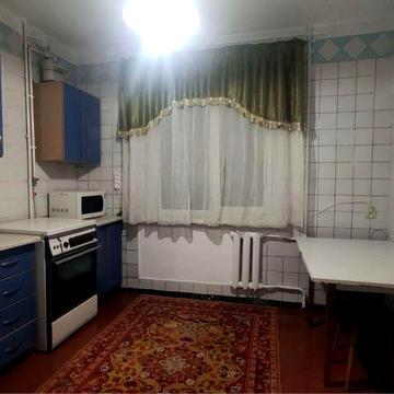 Сади 1 біля  зупинки вільна