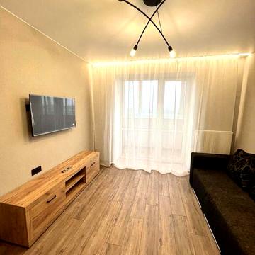 Здача сучасноі 2 кімнатноі квартири, новий булинок ПЗР