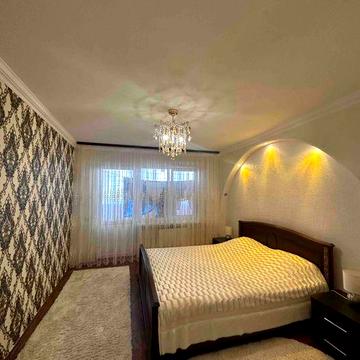 Продаж 3кімнатної квартири в Центрі