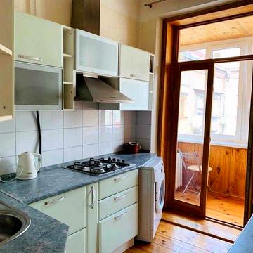 Оренда квартири вул.Князів Острозьких 5/2  метро Арсенальна