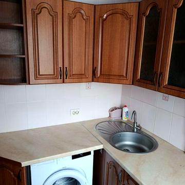 Алмазний біля зупинки 3 окремі кімнати