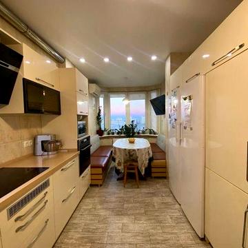 2 кімнатна квартира в районі "Сундука". СН1