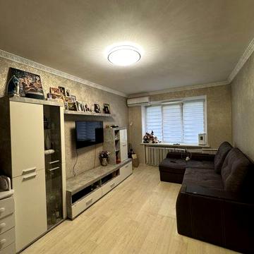 Здається 1 кімнатна на Вокзалі з меблями.