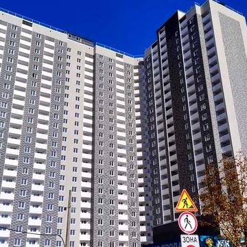 1 кімнатна 49м. кухнею 18 м.ЖК Деснянський вул.Електротехнічна,43 ЖК Деснянський