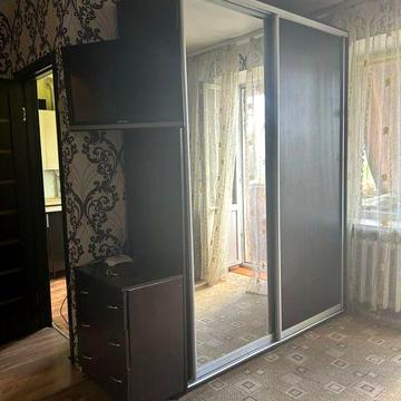 Здам одно кімнатну квартиру на урожаї,колонка.