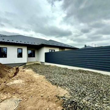 Комфортний та невеликий дуплекс у с.Струмівка