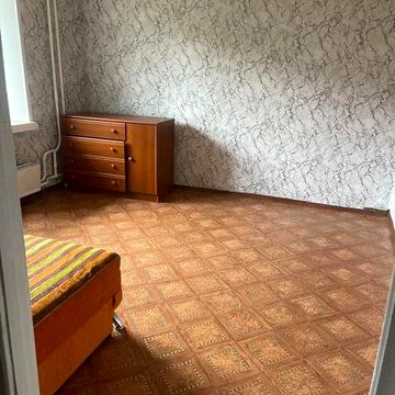 Продається 1-кімнатна квартира в центрі міста