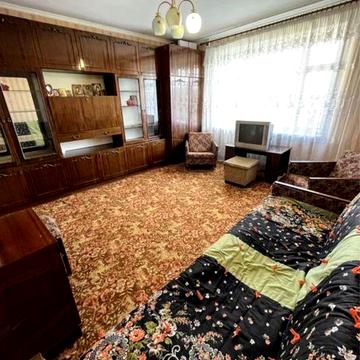 Здам двокімнатну квартиру в центрі міста.