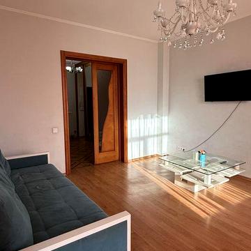 Здається 3  к кв, вул. Вокзальна, центр,