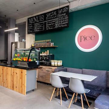 Героїв Крут вул., 8