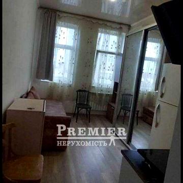 Студія поруч з центром Одеси. Сучасний ремонт. Меблі, техніка -нові.