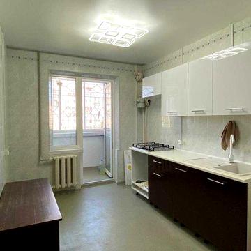 ПРОДАМ 5-кімнатну квартиру на Таїрова, просп. Академіка Глушко