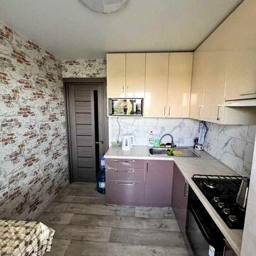 Продаж 2 кім квартири 50 м2 5/9 пов Центр вул. Симона Петлюри №18218