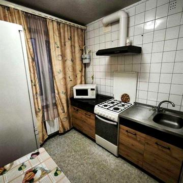 Продам реальную 2-комнатную квартиру у метро Студенческая(90182)