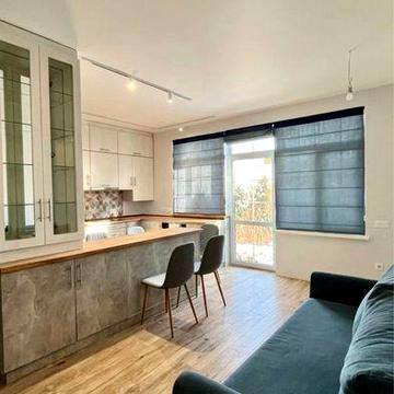 Продам СУЧАСНИЙ УКОМПЛЕКТОВАНИЙ ТАУНХАУС з ділянкою, Дослідна станція